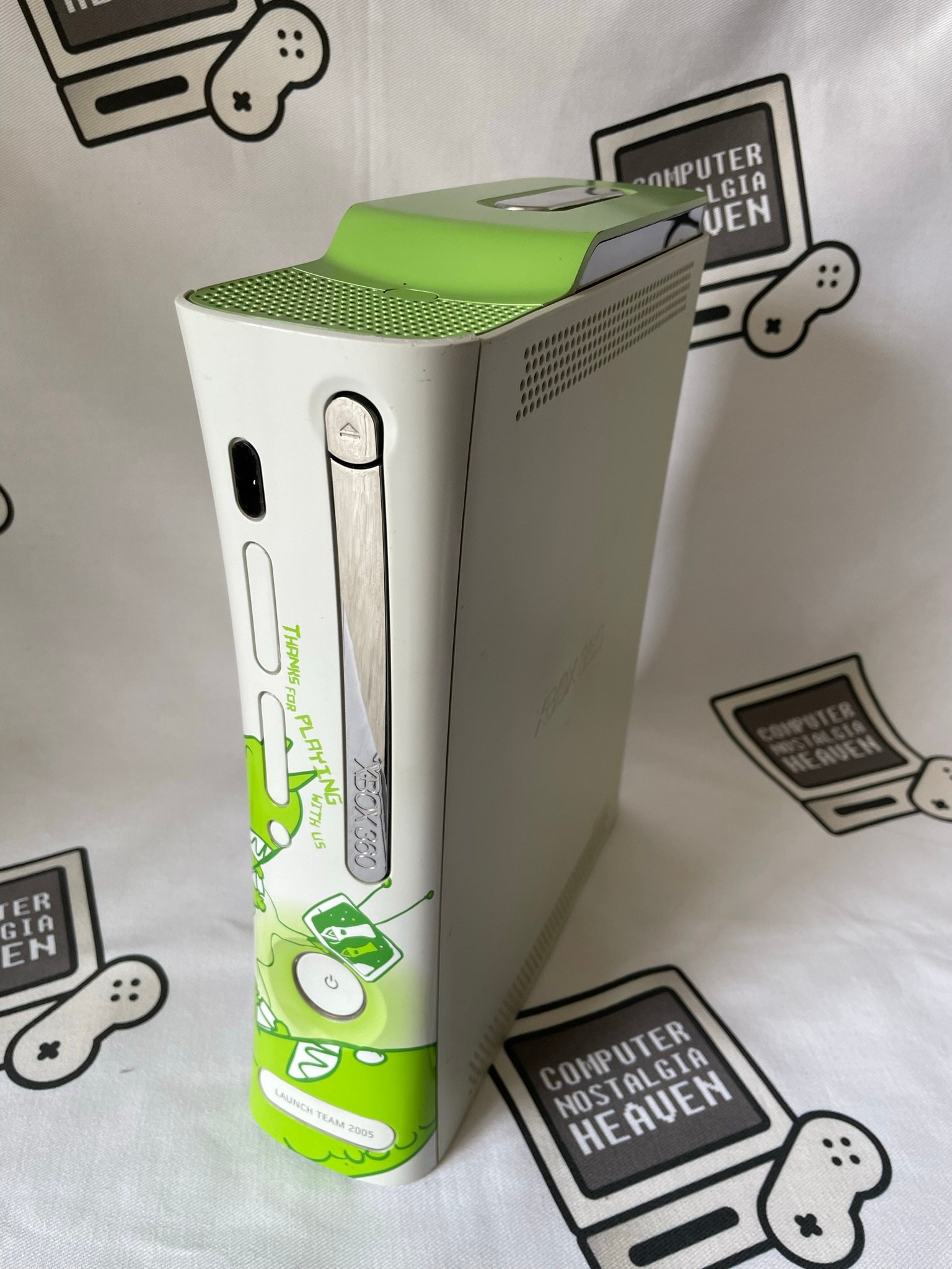 Microsoft Xbox 360 Launch Team Console